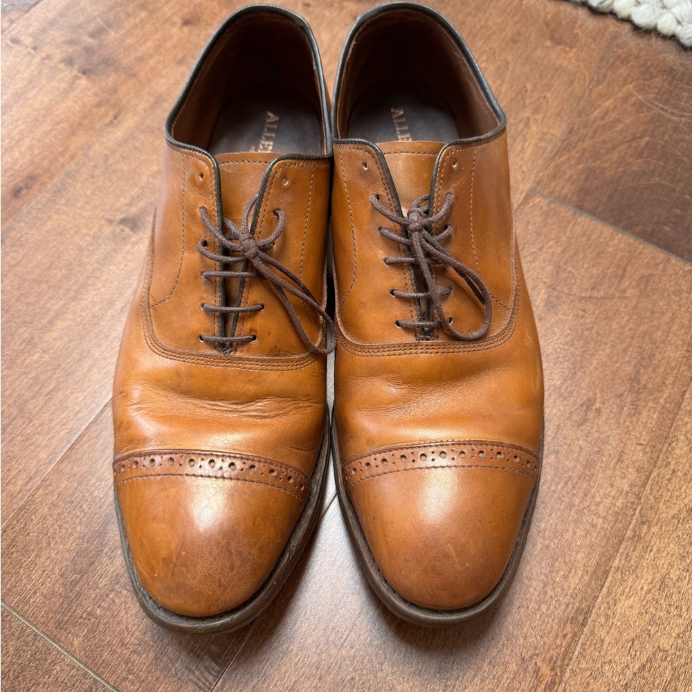 Allen Edmonds Men's Tan Leather Derby Shoes
